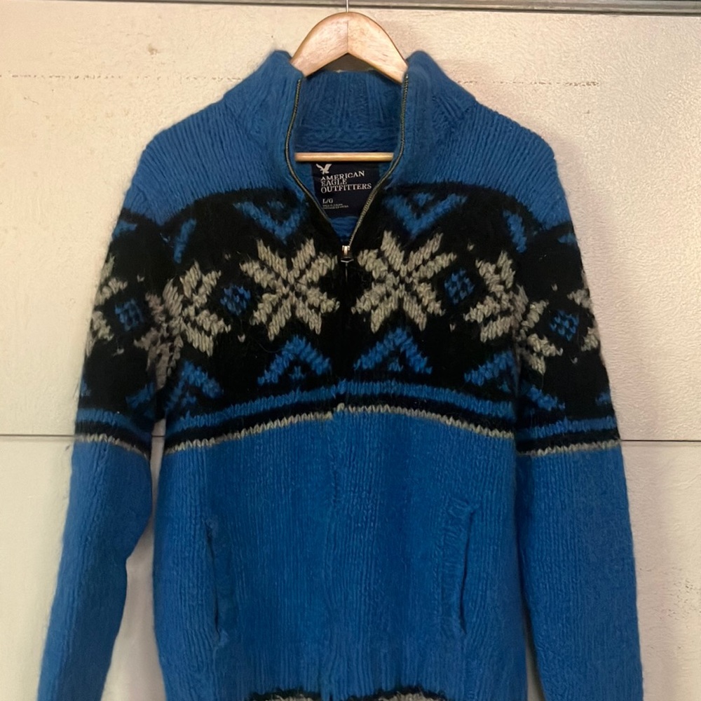 Men’s sweater jacket size L